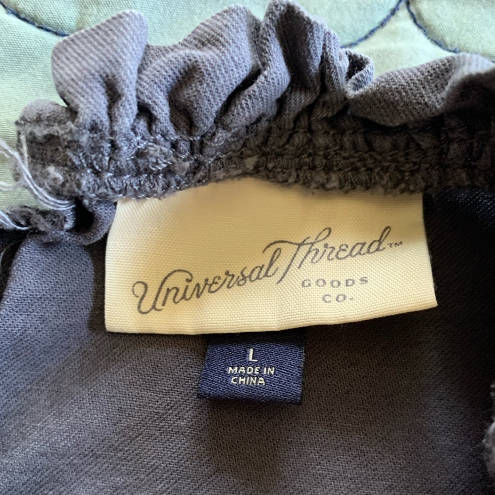 Universal Threads Ruffle Tank - Picture 2 of 2